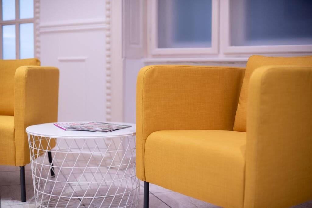 Best Located, 150 M2 5 Bedrooms Apt., Budapest Exteriör bild
